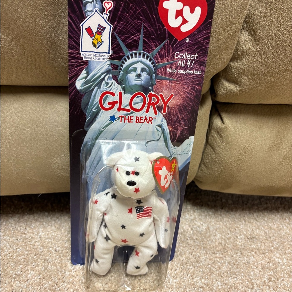 McDonald’s Ty Glory the Bear Beanie Baby with RARE flag errors
